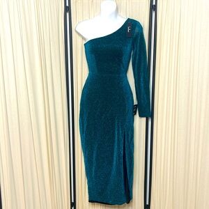 NEW! LULU’S STUNNING SHIMMERING SPARKLE DRESS SIZE XS